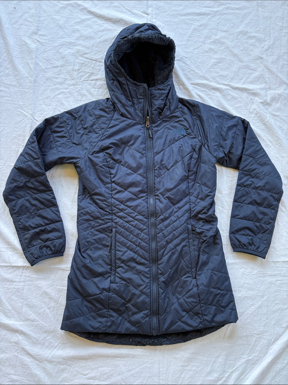 North Face Mossbud Reversible Hooded Quilted Puffer Jacket Navy Women’s Small